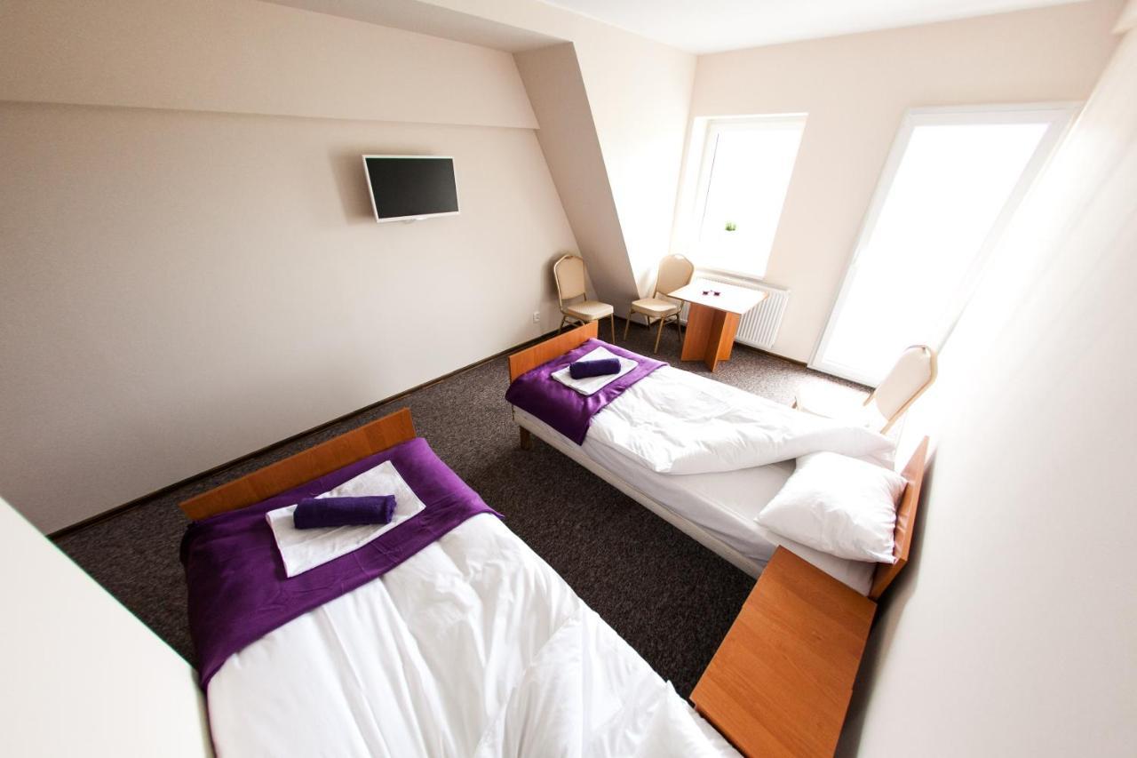 Lawendowy Ogrod Otel Brzeg Dış mekan fotoğraf